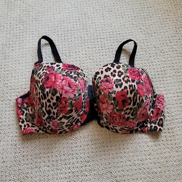 torrid Intimates & Sleepwear Torrid 36 Back Smoothing Push Up Bra